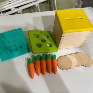 Lovevery carrot coin drop box toddler toy